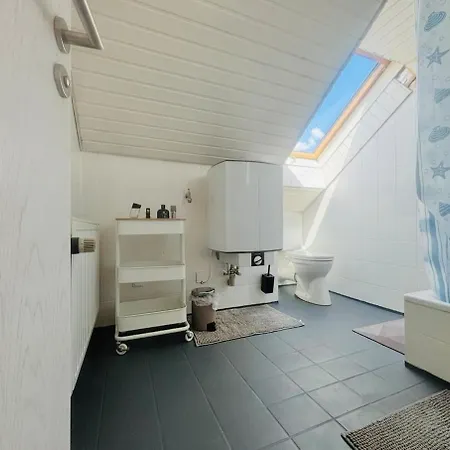Appartamento Bright Attic In Frauenland Hubland Near